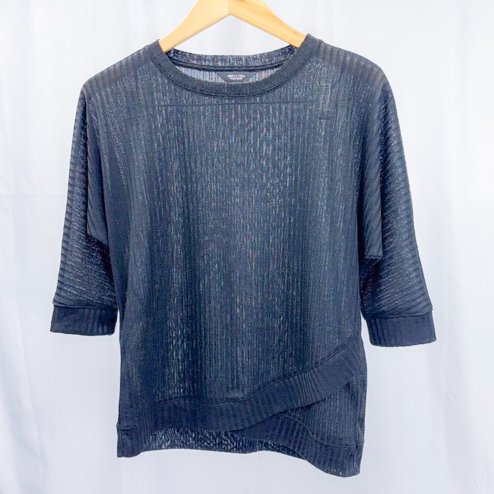 Cozy Cute Top Simply Vera by Vera Wang Brand Black Semi Casual Minimalist Shirt